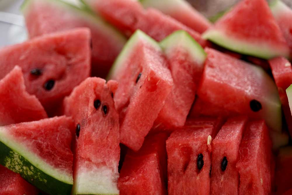 Should you eat before you’re hungry in a race?