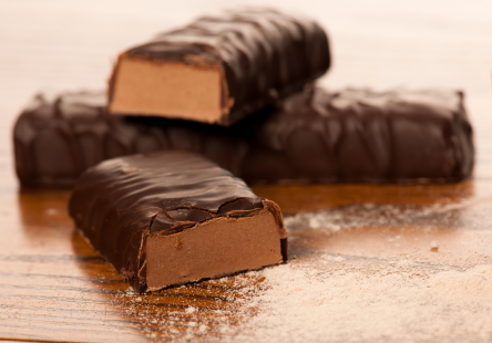 Joe Wicks’ Killer Protein Bar Exposes the Ultra-Processed Truth About Sports Nutrition