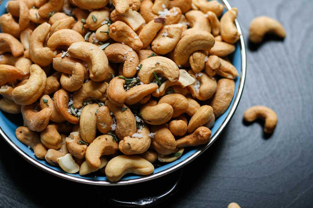 7 Best Nuts For Protein